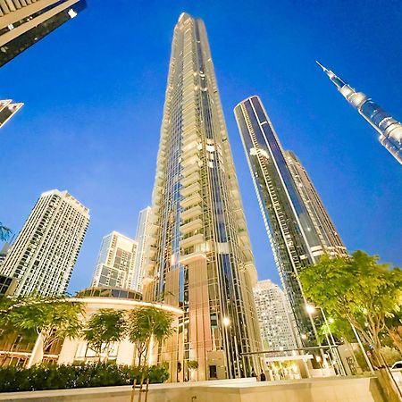 Downtown Luxury - Stunning Burj Khalifa & Sea View - 5 Minutes Walk To Dubai Mall Exteriör bild