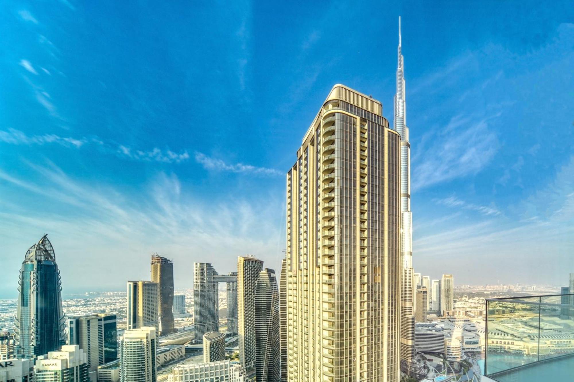 Downtown Luxury - Stunning Burj Khalifa & Sea View - 5 Minutes Walk To Dubai Mall Exteriör bild