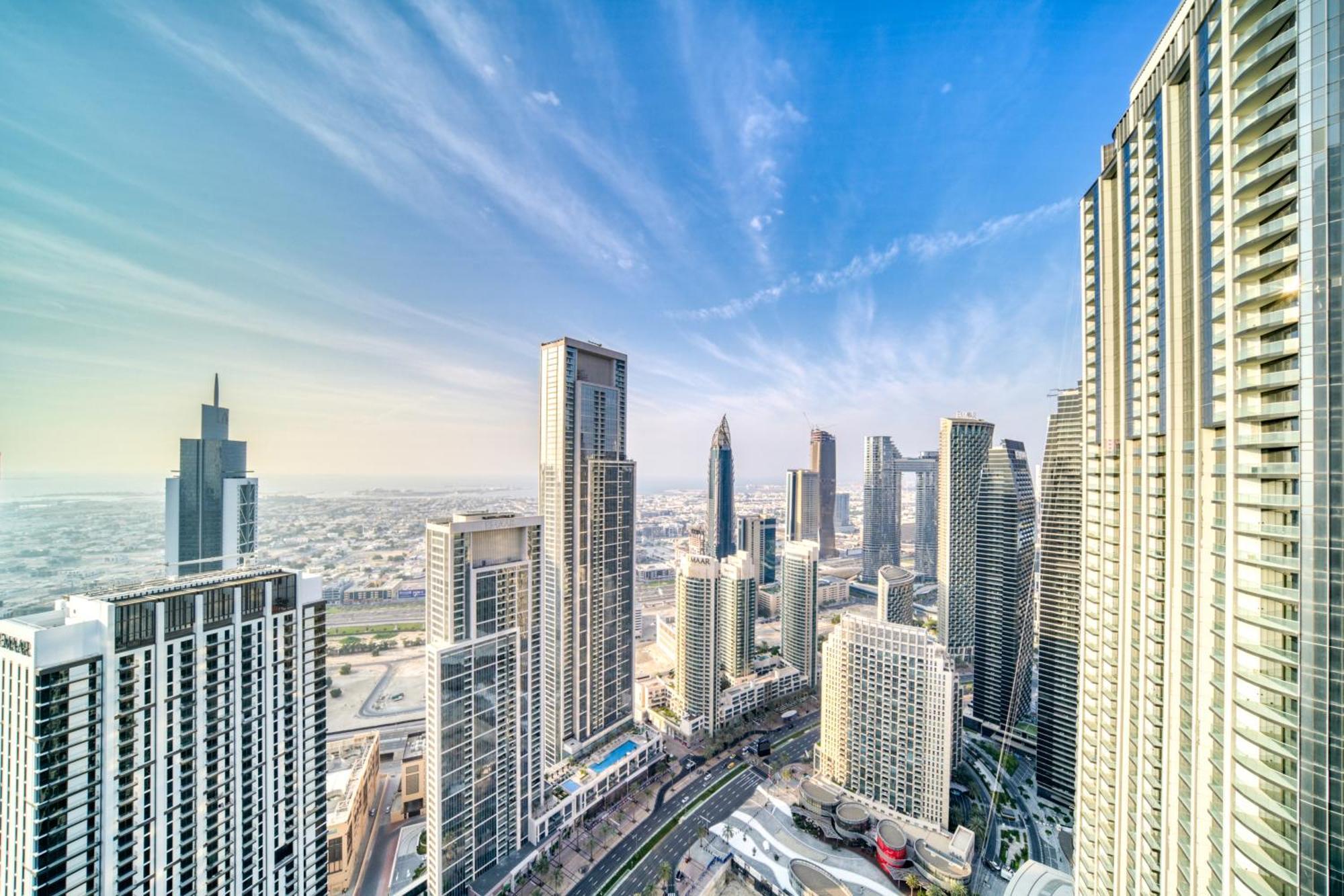 Downtown Luxury - Stunning Burj Khalifa & Sea View - 5 Minutes Walk To Dubai Mall Exteriör bild