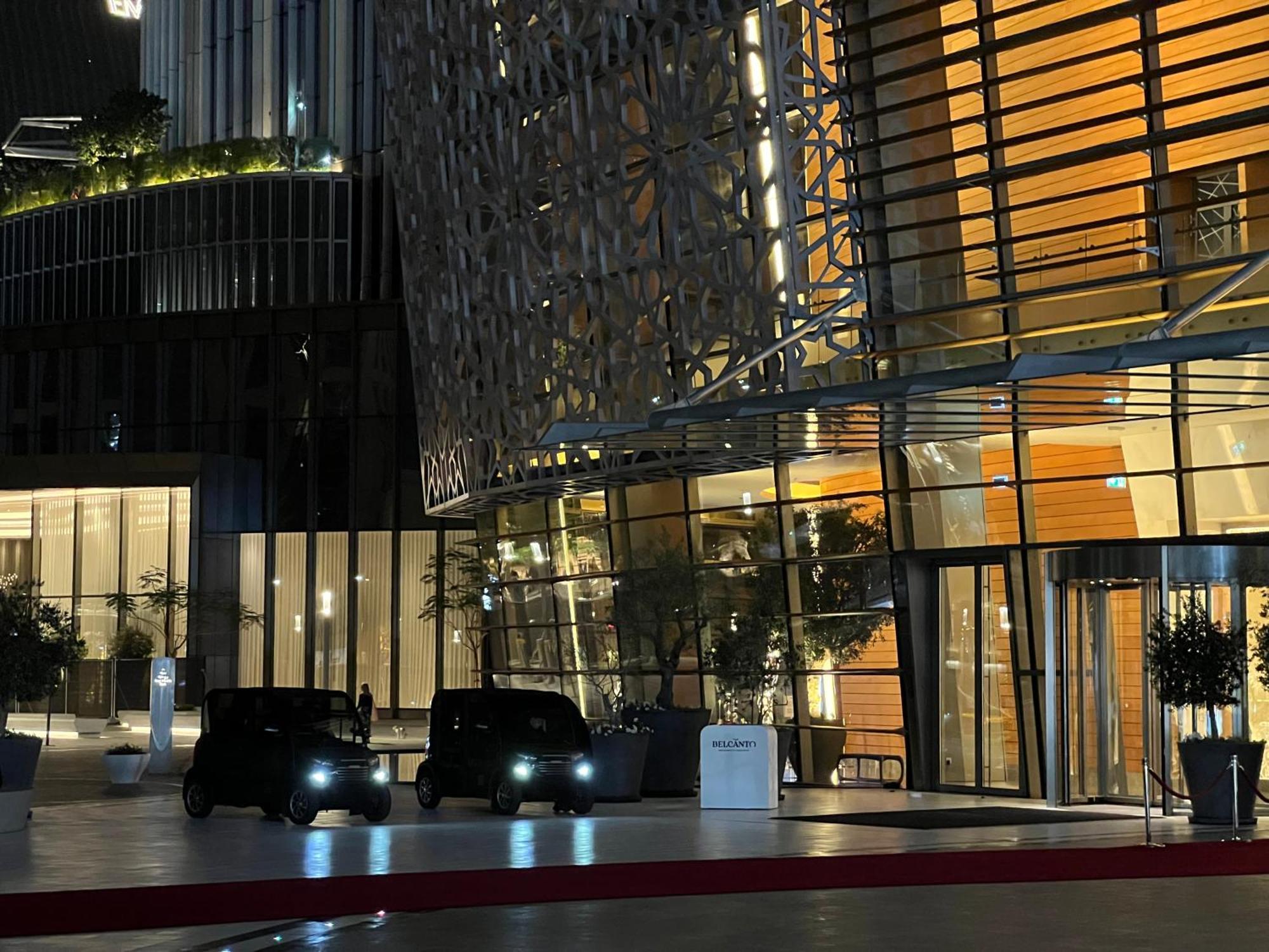 Downtown Luxury - Stunning Burj Khalifa & Sea View - 5 Minutes Walk To Dubai Mall Exteriör bild